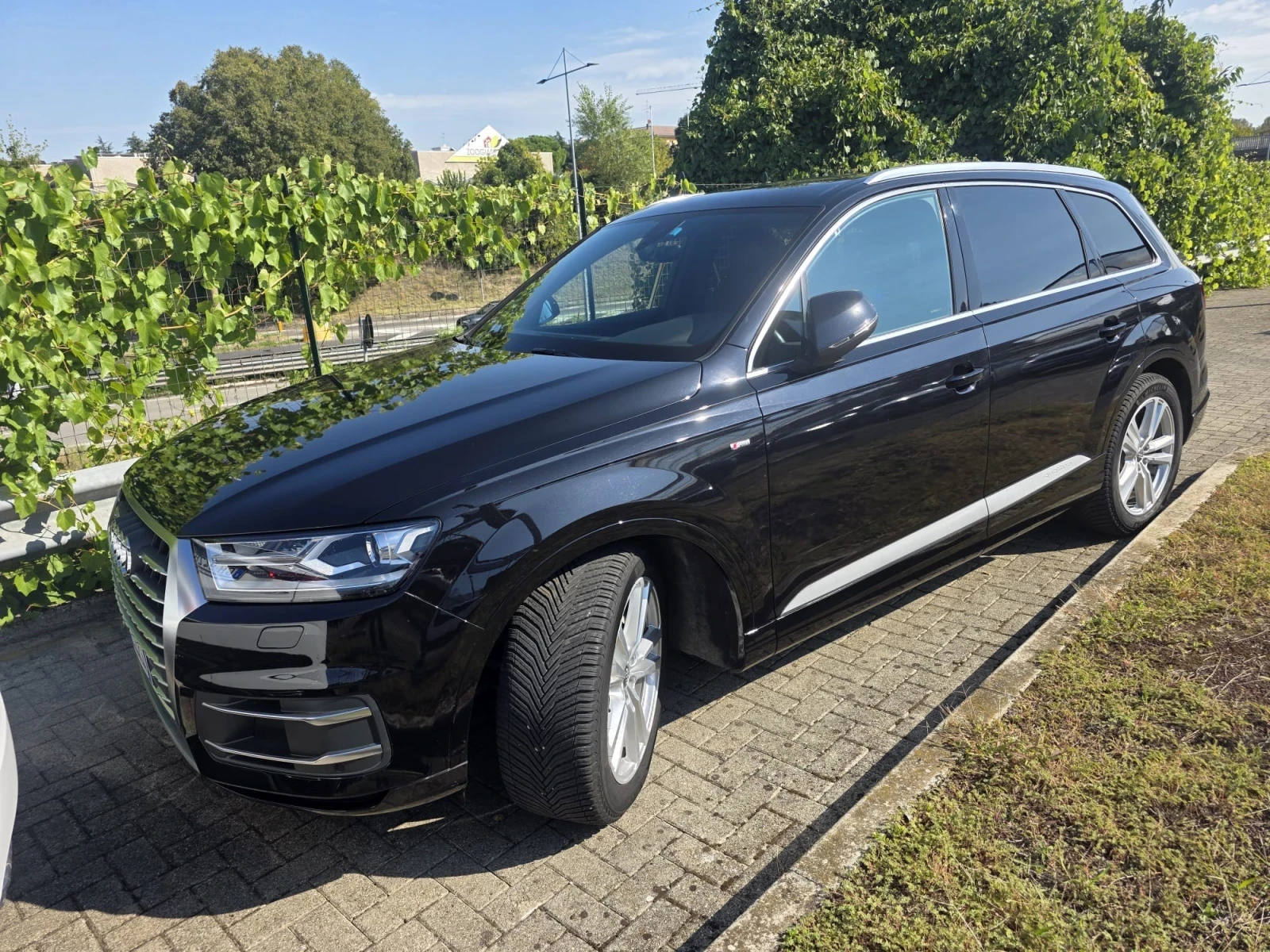 Audi Q7 (КАТО НОВА)^(QUATTRO)^(3xS-LINE), снимка 2 - Автомобили и джипове - 56329896