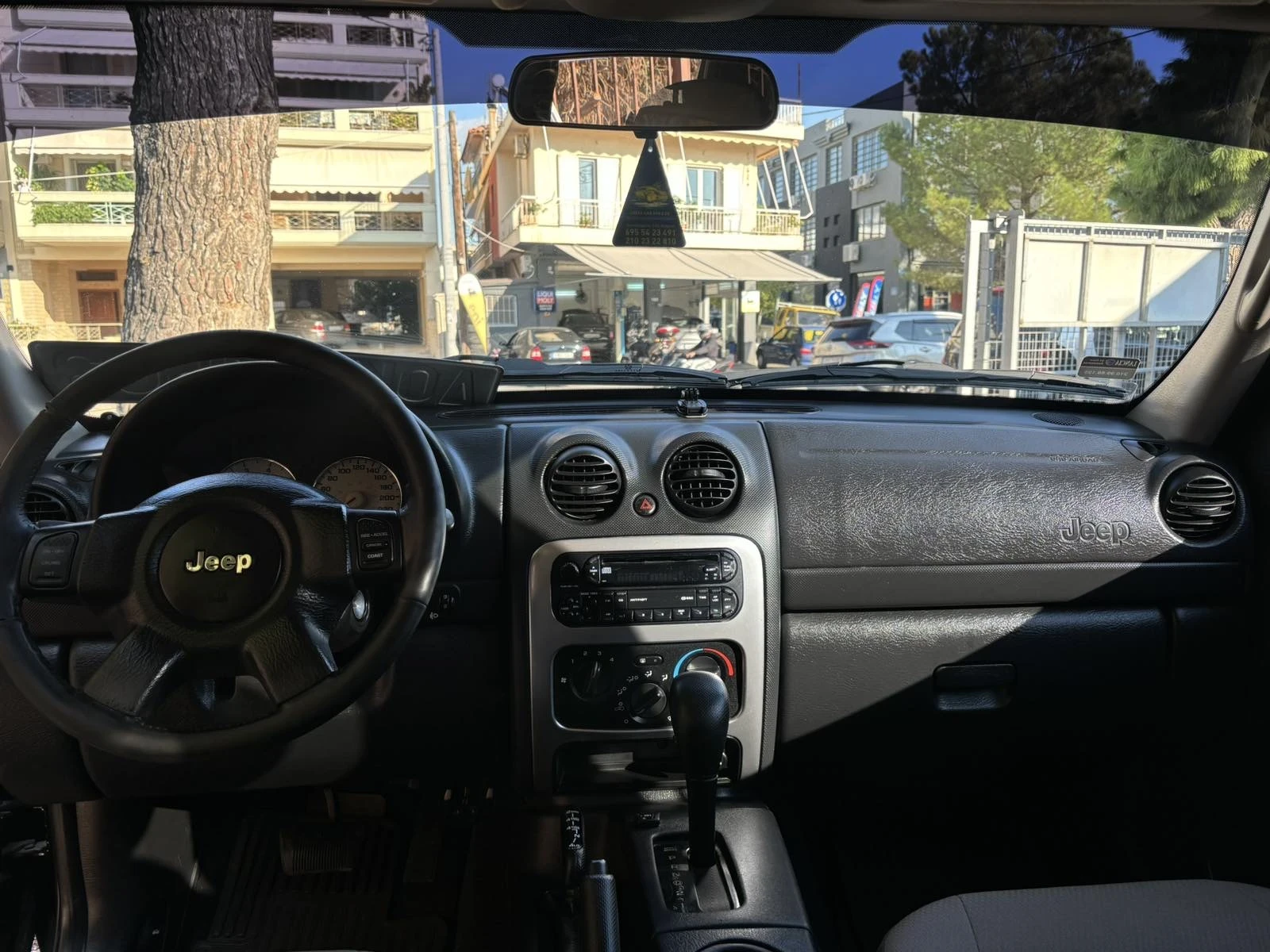 Jeep Cherokee 3.7  V6 GAZ AVTOMAT | Mobile.bg � ����������� 17