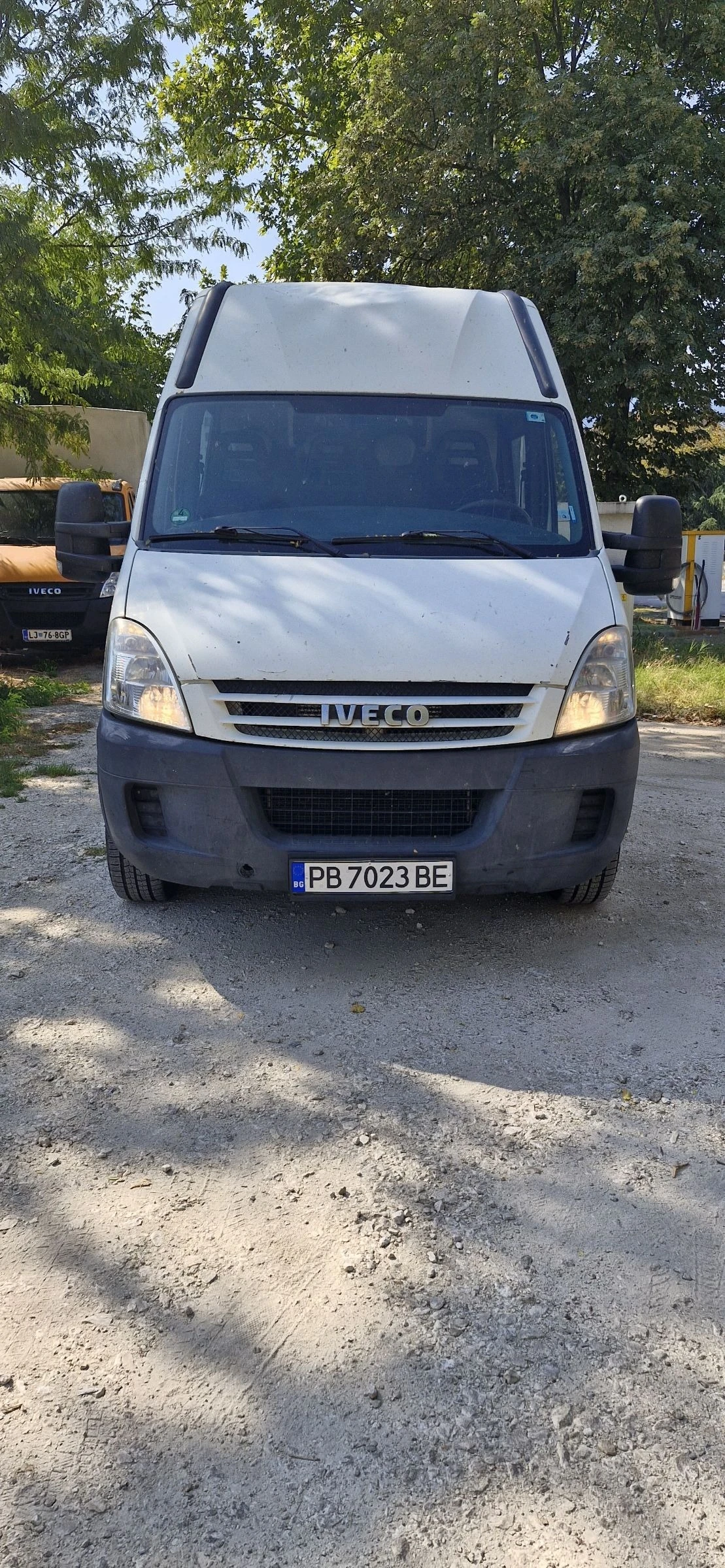 Iveco 35s12 2.3 35S12  126к.с. Товаропътнически, Климатик  - изображение 3