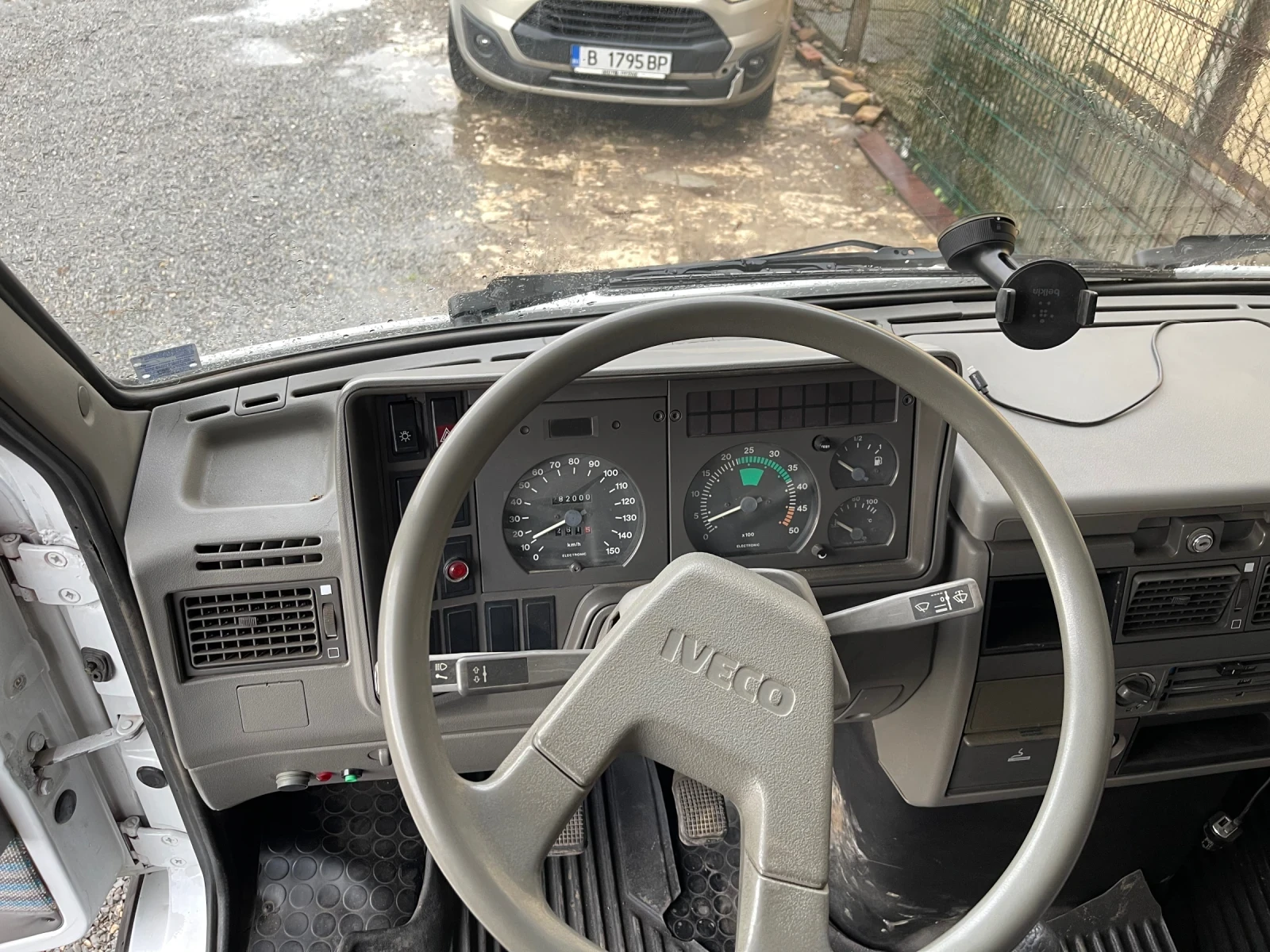 Iveco 3510 Самосвал, снимка 6 - Бусове и автобуси - 55044201