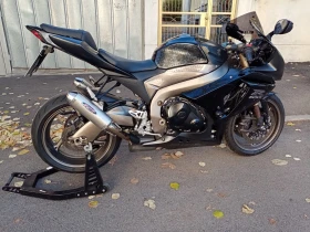     Suzuki Gsxr  ,  !!! 