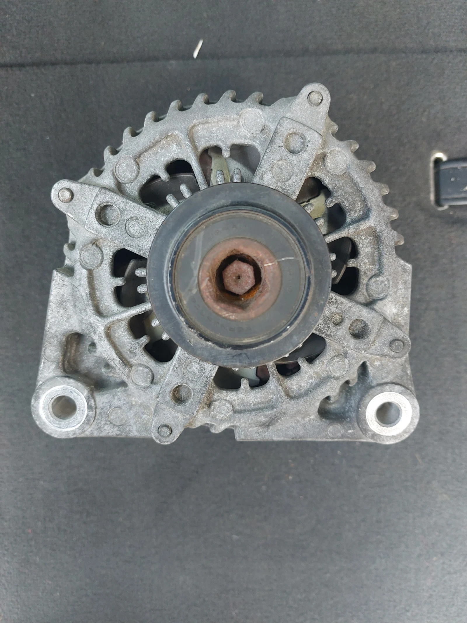 Алтернатор - Jaguar XF 2.2D X250 2011-2014, снимка 3 - Части - 53748033