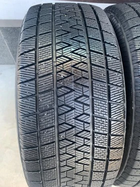 Гуми Зимни 235/50R18, снимка 8