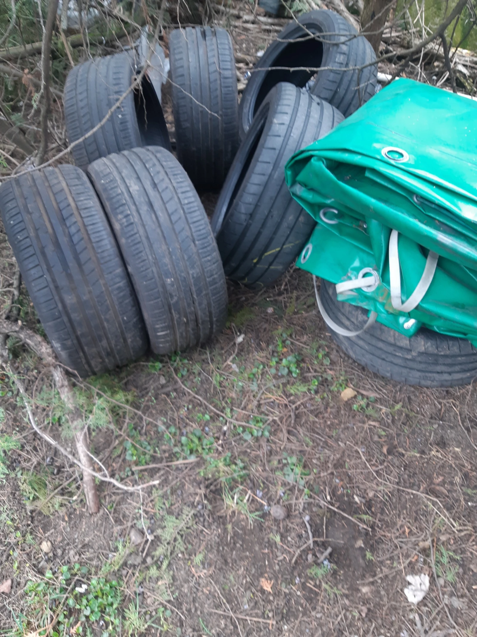 Гуми Летни 255/45R18, снимка 8 - Гуми и джанти - 53833909