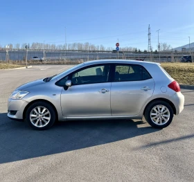 Toyota Auris 1.6 Автоматик 135х.км. , снимка 7