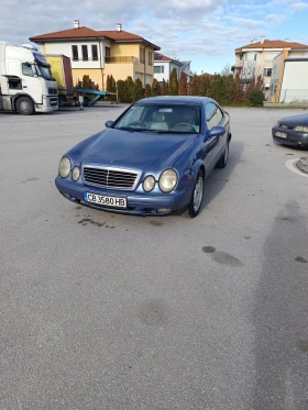 Mercedes-Benz CLK 320