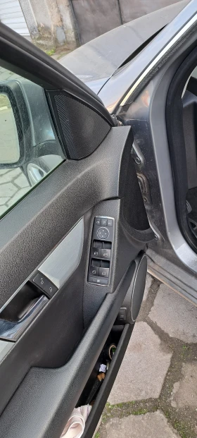 Mercedes-Benz C 220 - 5100 € / 9974.73 лв. - 19277673 4