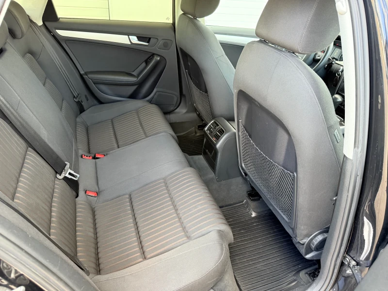 Audi A4 3.0tdi 239k.c* 4x4* Navi* Nova* Panorama* , снимка 16 - Автомобили и джипове - 39227520