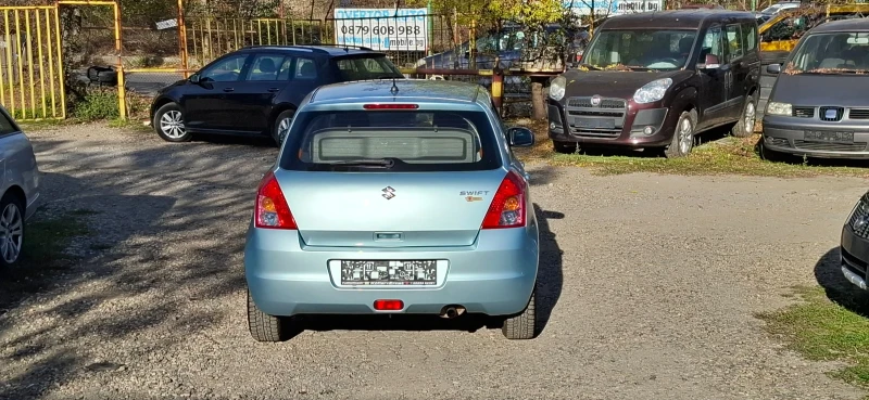 Suzuki Swift Топ 132000км!!Като нова!!, снимка 5 - Автомобили и джипове - 47705259