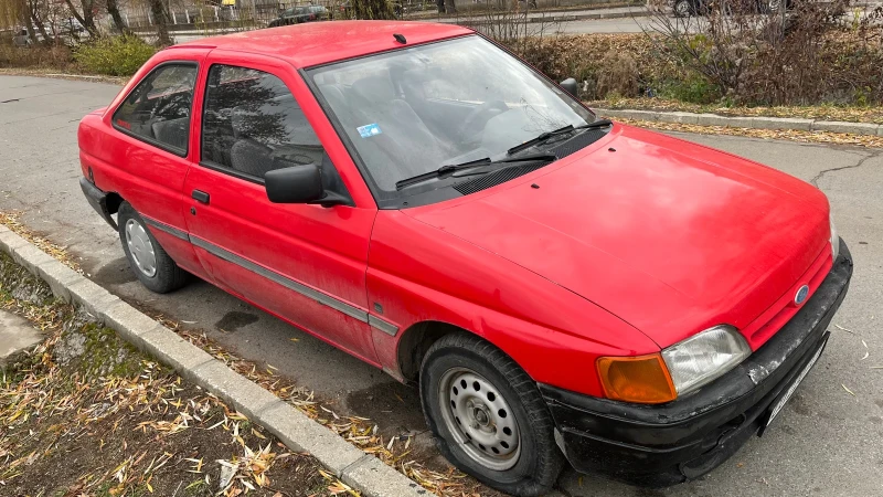 Ford Escort, снимка 1 - Автомобили и джипове - 48397108