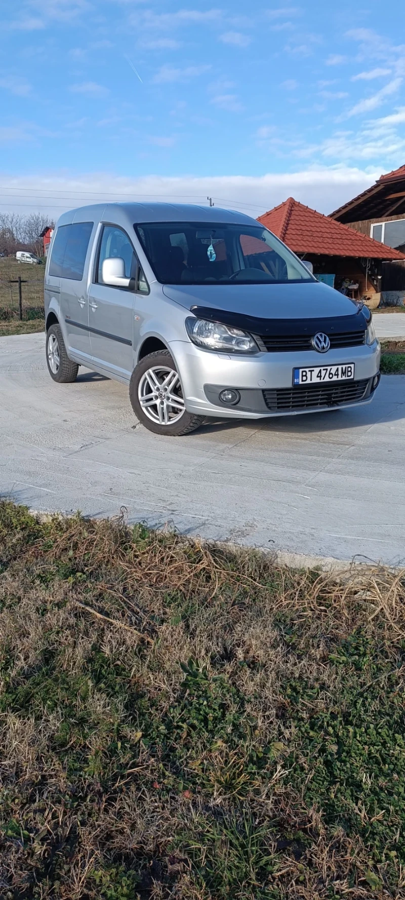 VW Caddy, снимка 6 - Автомобили и джипове - 48510487