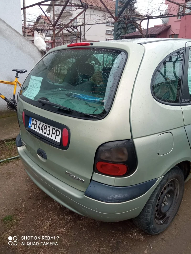 Renault Scenic Мини ван, снимка 3 - Автомобили и джипове - 49152232