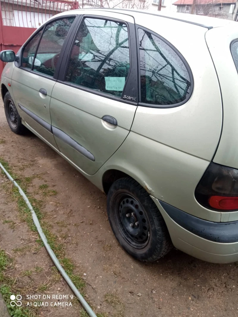 Renault Scenic Мини ван, снимка 2 - Автомобили и джипове - 49152232