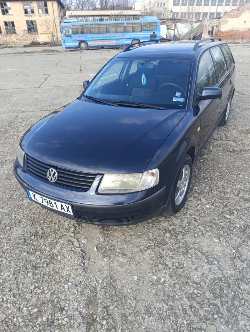 VW Passat, снимка 9 - Автомобили и джипове - 49213901