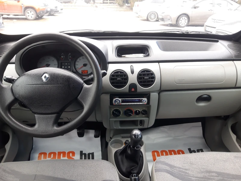 Renault Kangoo 1.5DCI* 82k.c* ОТЛИЧНО* , снимка 8 - Автомобили и джипове - 49261937