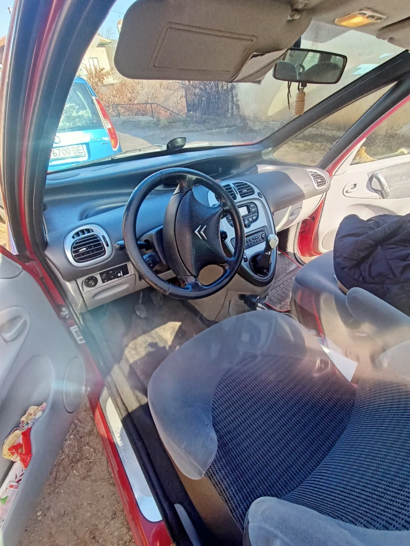 Citroen Xsara picasso Газ/бензин, снимка 9 - Автомобили и джипове - 49406745