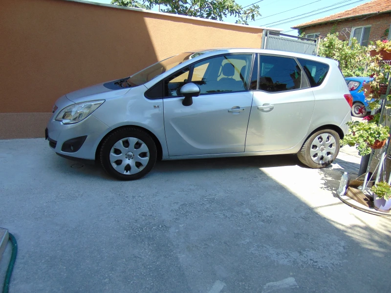 Opel Meriva 1.4 101к.с., снимка 4 - Автомобили и джипове - 51194299