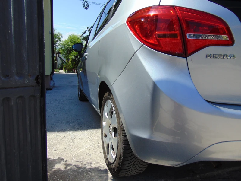 Opel Meriva 1.4 101к.с., снимка 8 - Автомобили и джипове - 51194299