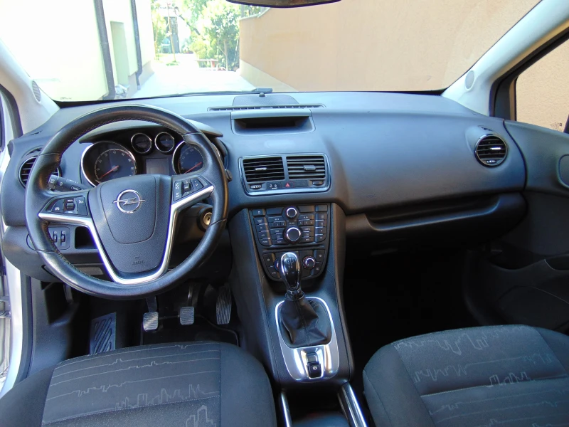 Opel Meriva 1.4 101к.с., снимка 10 - Автомобили и джипове - 51194299