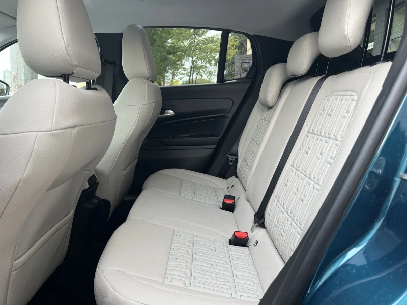 Fiat 600 LA PRIMA 1.2 145h MHEV 6DCT, снимка 13 - Автомобили и джипове - 52130712