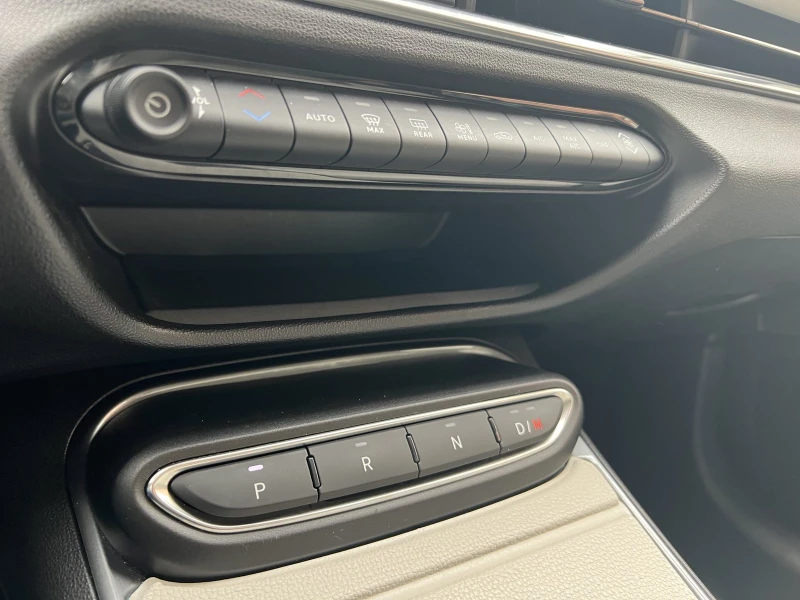 Fiat 600 LA PRIMA 1.2 145h MHEV 6DCT, снимка 12 - Автомобили и джипове - 52130712