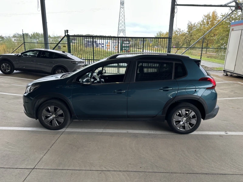 Peugeot 2008, снимка 5 - Автомобили и джипове - 52322778
