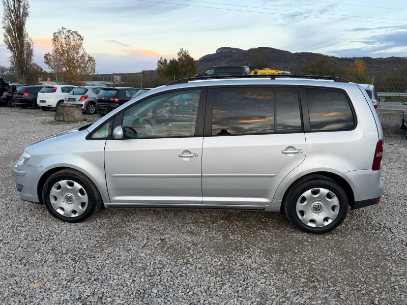VW Touran 1.9TDI-105PS, снимка 8 - Автомобили и джипове - 52398749