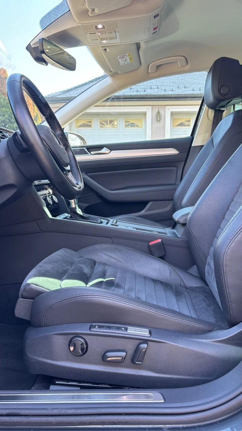 VW Passat 1.4 TSI GTE Plug-in-Hybrid, снимка 15 - Автомобили и джипове - 52817386