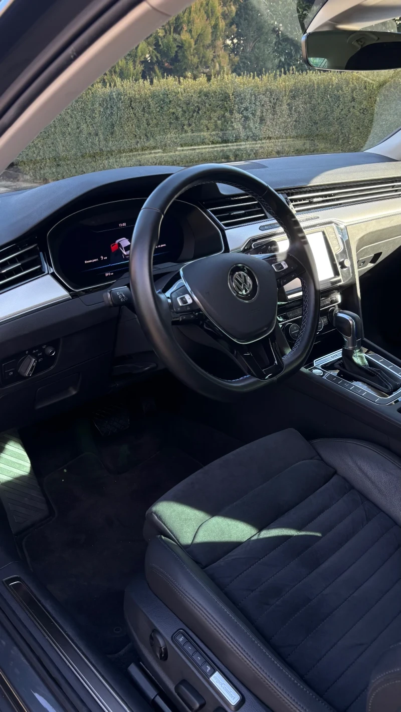 VW Passat 1.4 TSI GTE Plug-in-Hybrid, снимка 16 - Автомобили и джипове - 52817386