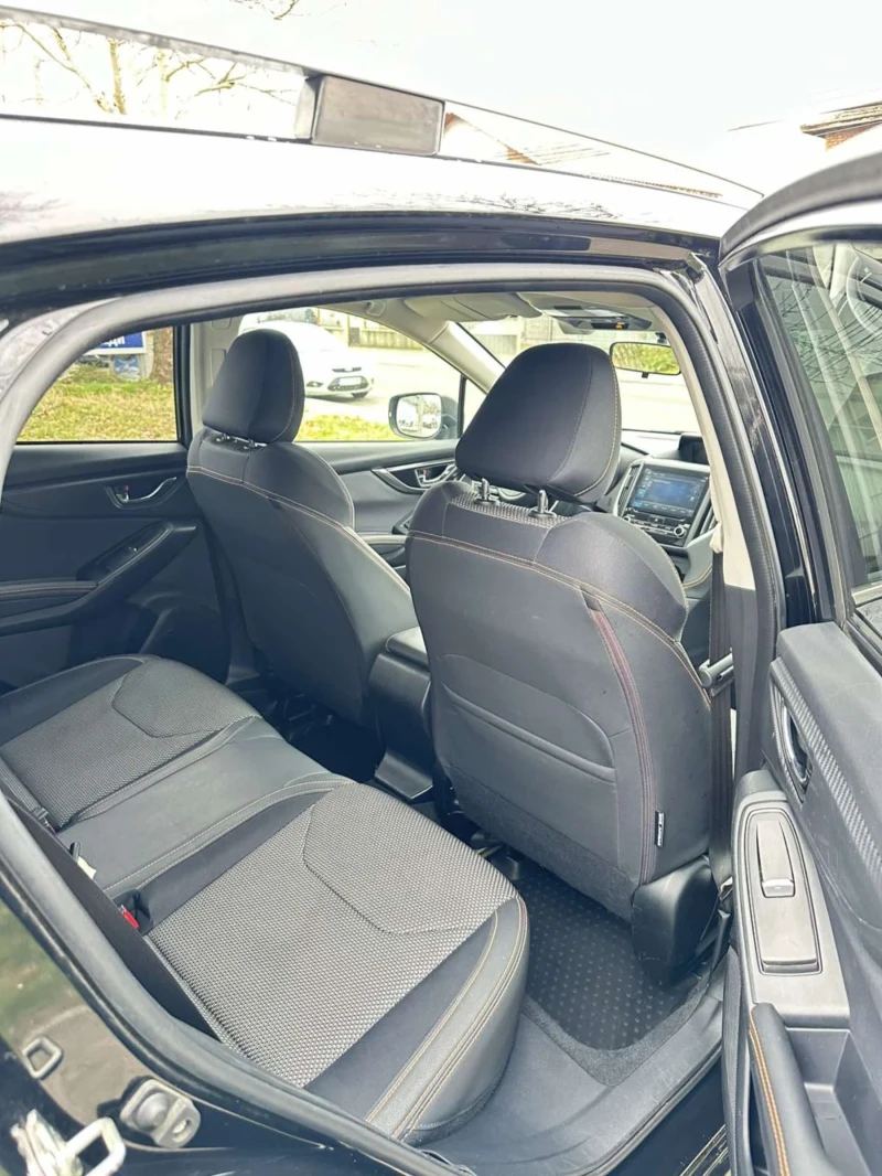 Subaru XV, снимка 12 - Автомобили и джипове - 53214396