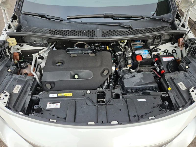 Peugeot 3008 2.0HDI/GT-Line/360КАМЕРА/DISTRONIK/LED/NAVI/БЛУТУА, снимка 8 - Автомобили и джипове - 53355625