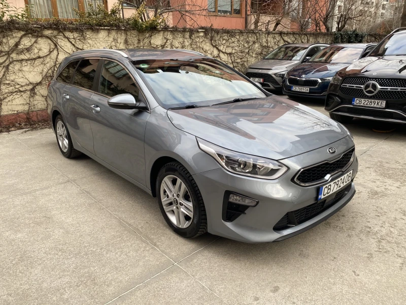 Kia Ceed 1.5 T-GDi / DynamicPlusLine  /SW , снимка 3 - Автомобили и джипове - 53434534