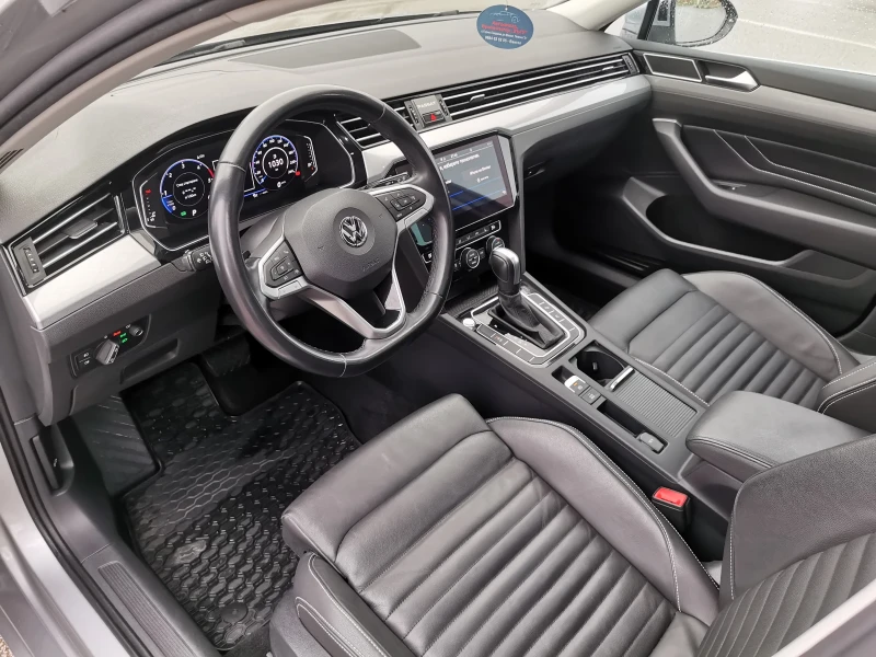 VW Passat 2, 0 TDI 190k.c., снимка 9 - Автомобили и джипове - 53598271