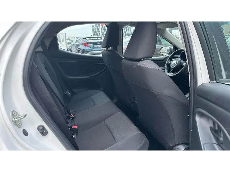 Toyota Yaris 1.5 HSD ACTIVE - изображение 7