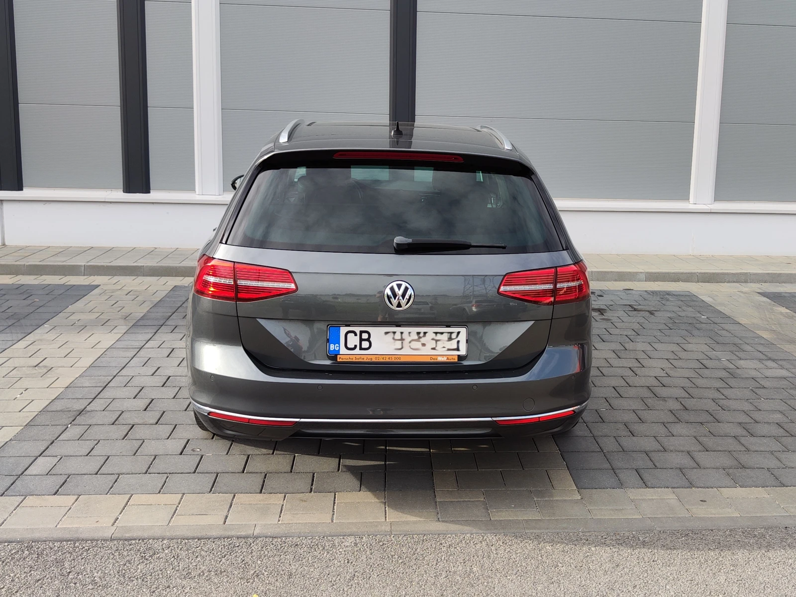 VW Passat 2.0 TDI DSG Highline - изображение 6