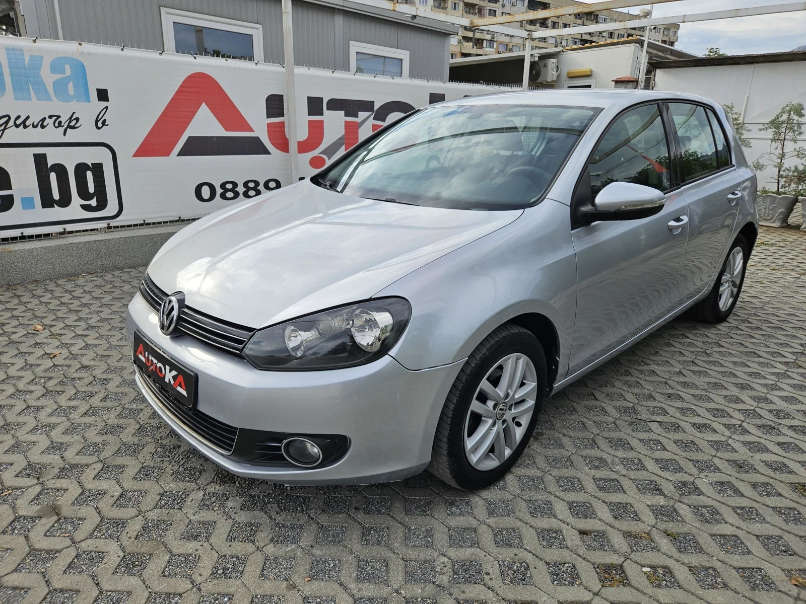 VW Golf 1.6i-102kc= ФАБРИЧНА ГАЗ= HIGHLINE= АВТОПИЛОТ= НАВ - изображение 6