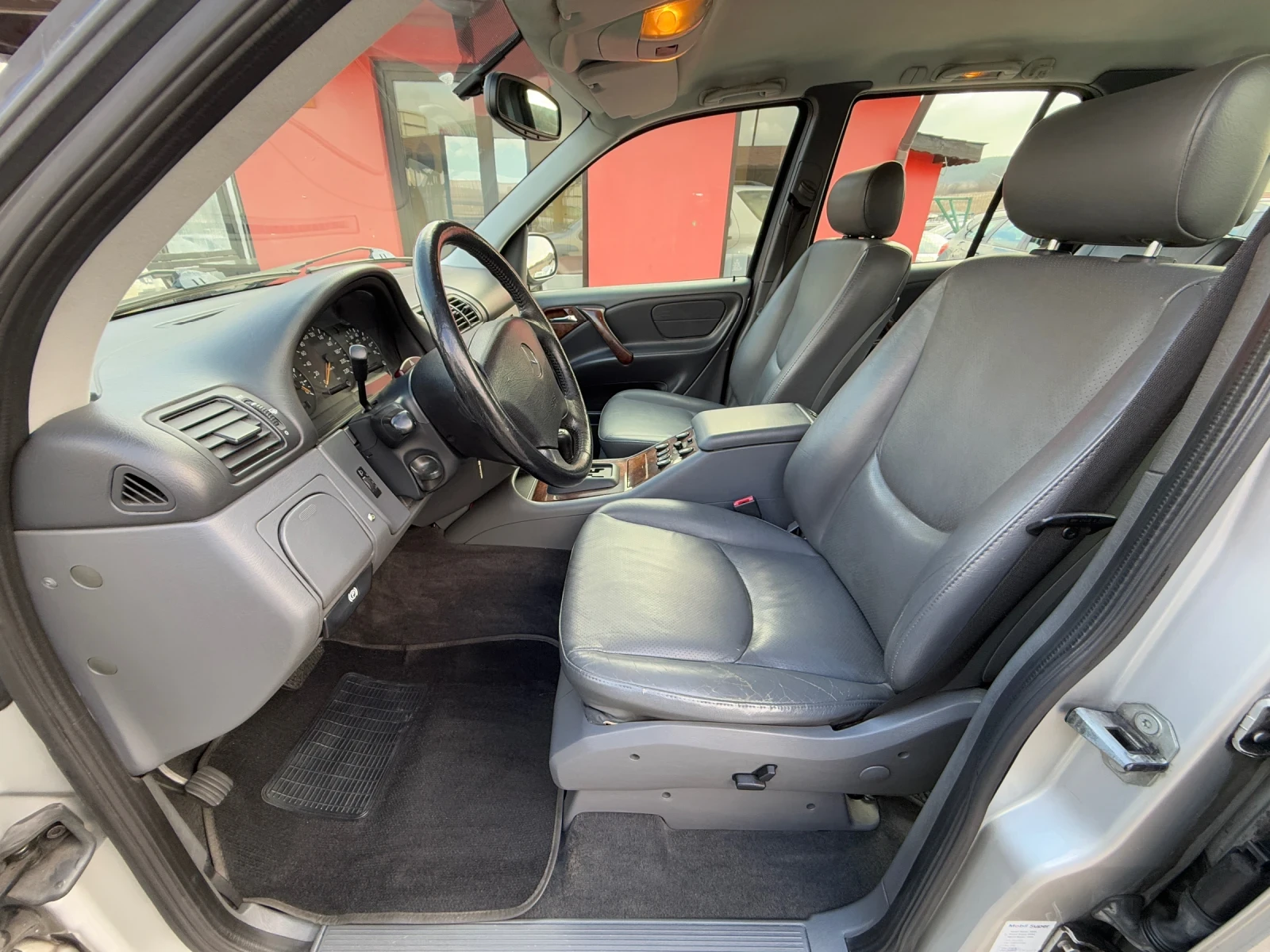 Mercedes-Benz ML 320 i ! * *  * *  *  *  | Mobile.bg   11