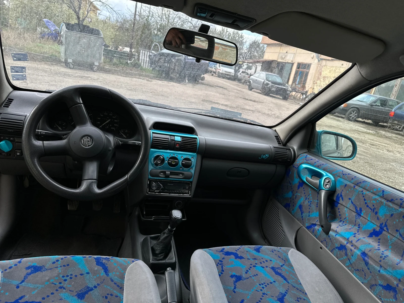 Opel Corsa Joy - изображение 7