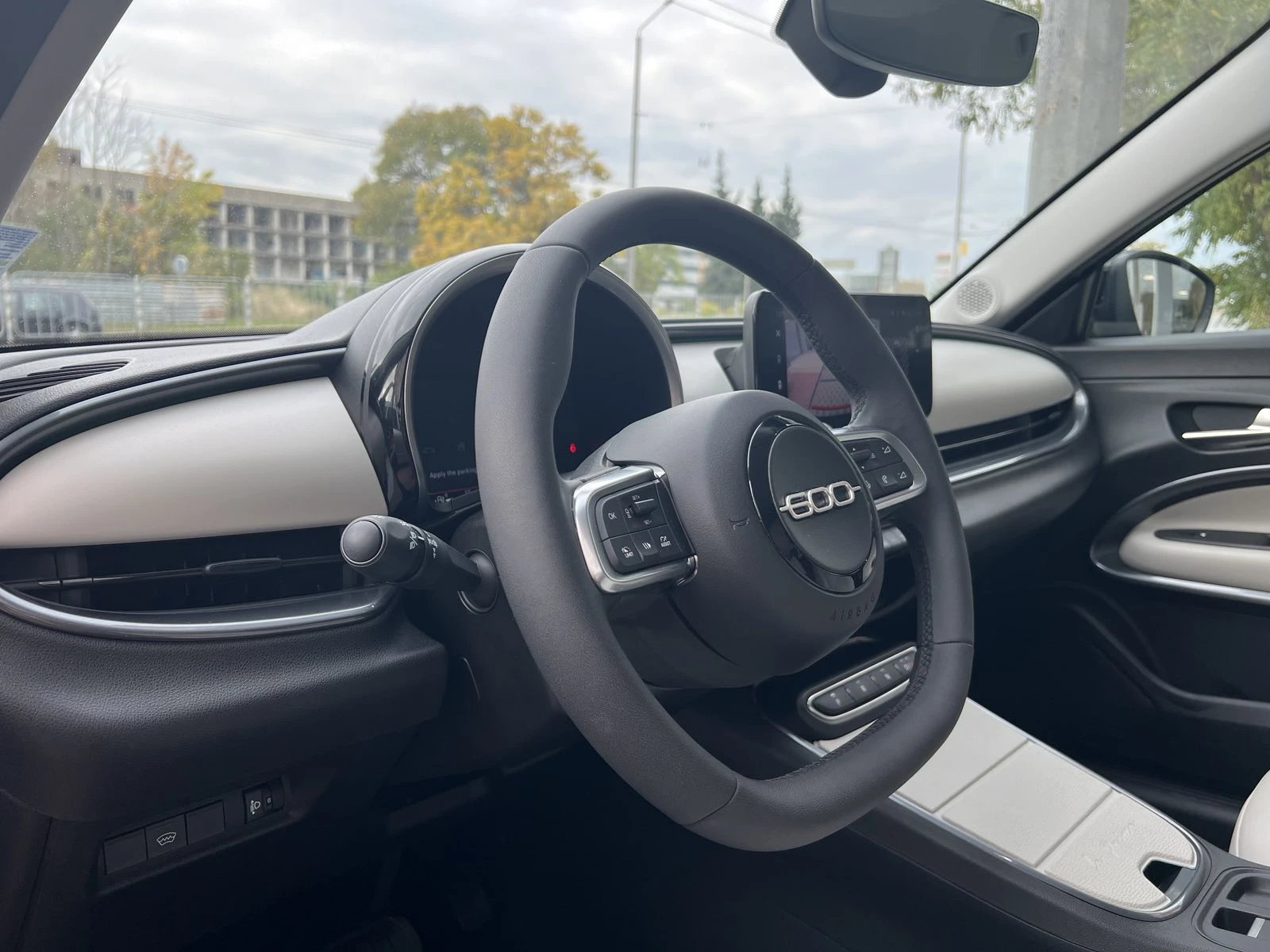Fiat 600 LA PRIMA 1.2 145h MHEV 6DCT - изображение 9