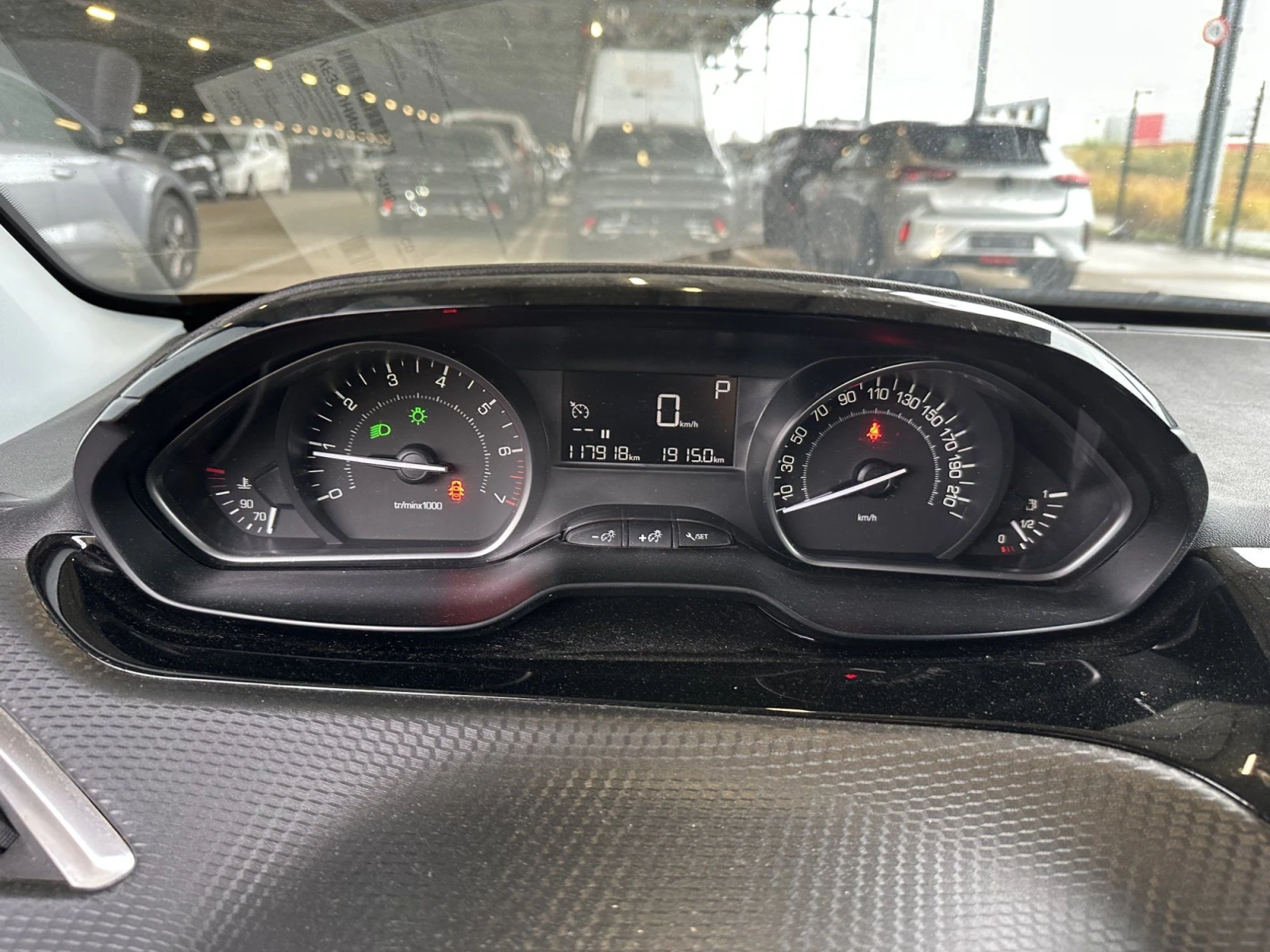 Peugeot 2008 | Mobile.bg   11