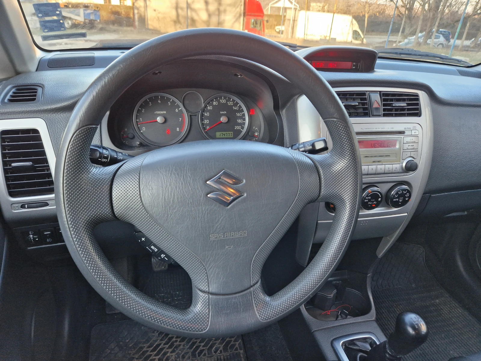 Suzuki Liana 1.6 4x4 ГАЗ.ИНЖ - изображение 8