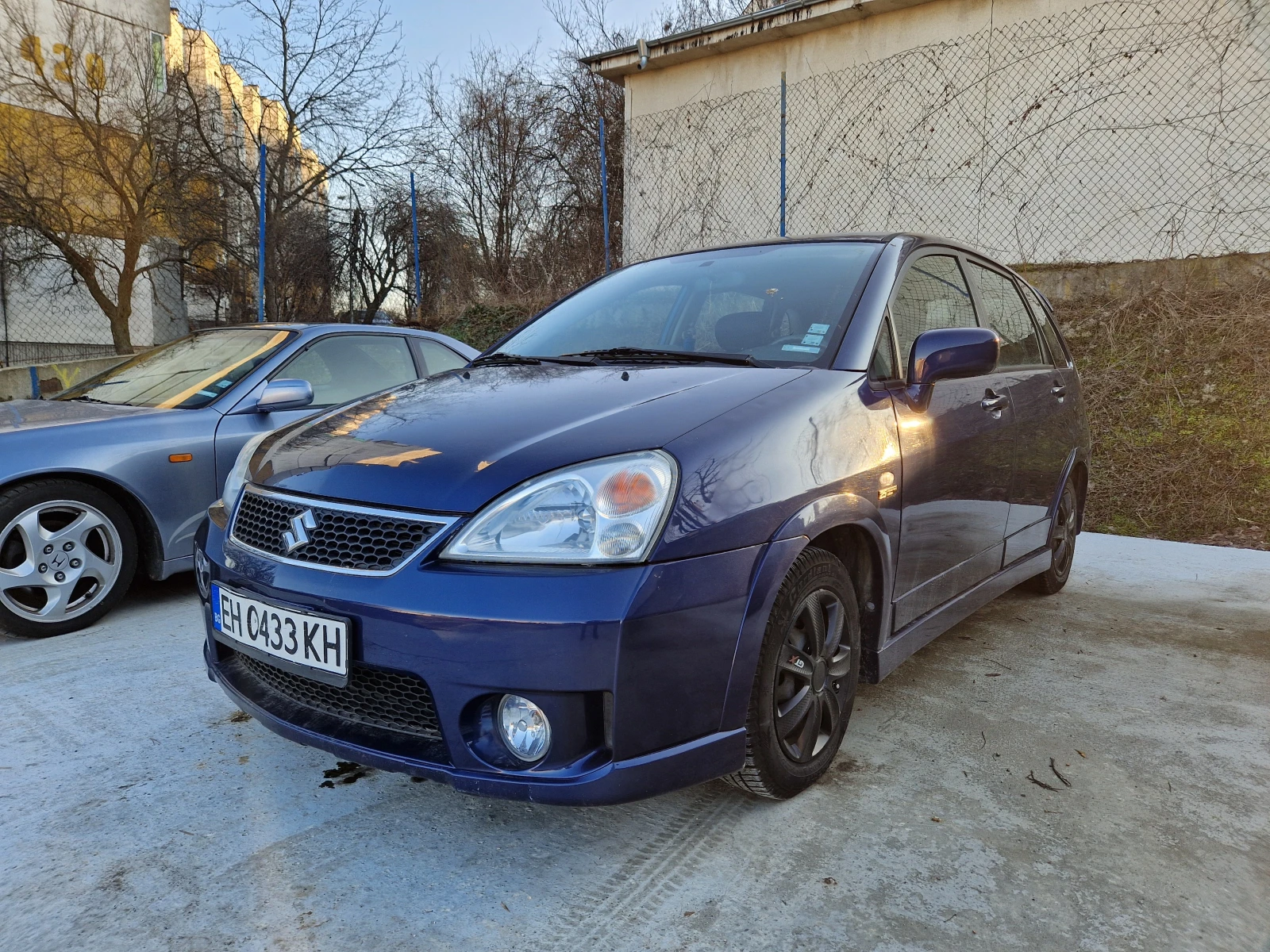 Suzuki Liana 1.6 4x4 ГАЗ.ИНЖ - изображение 2
