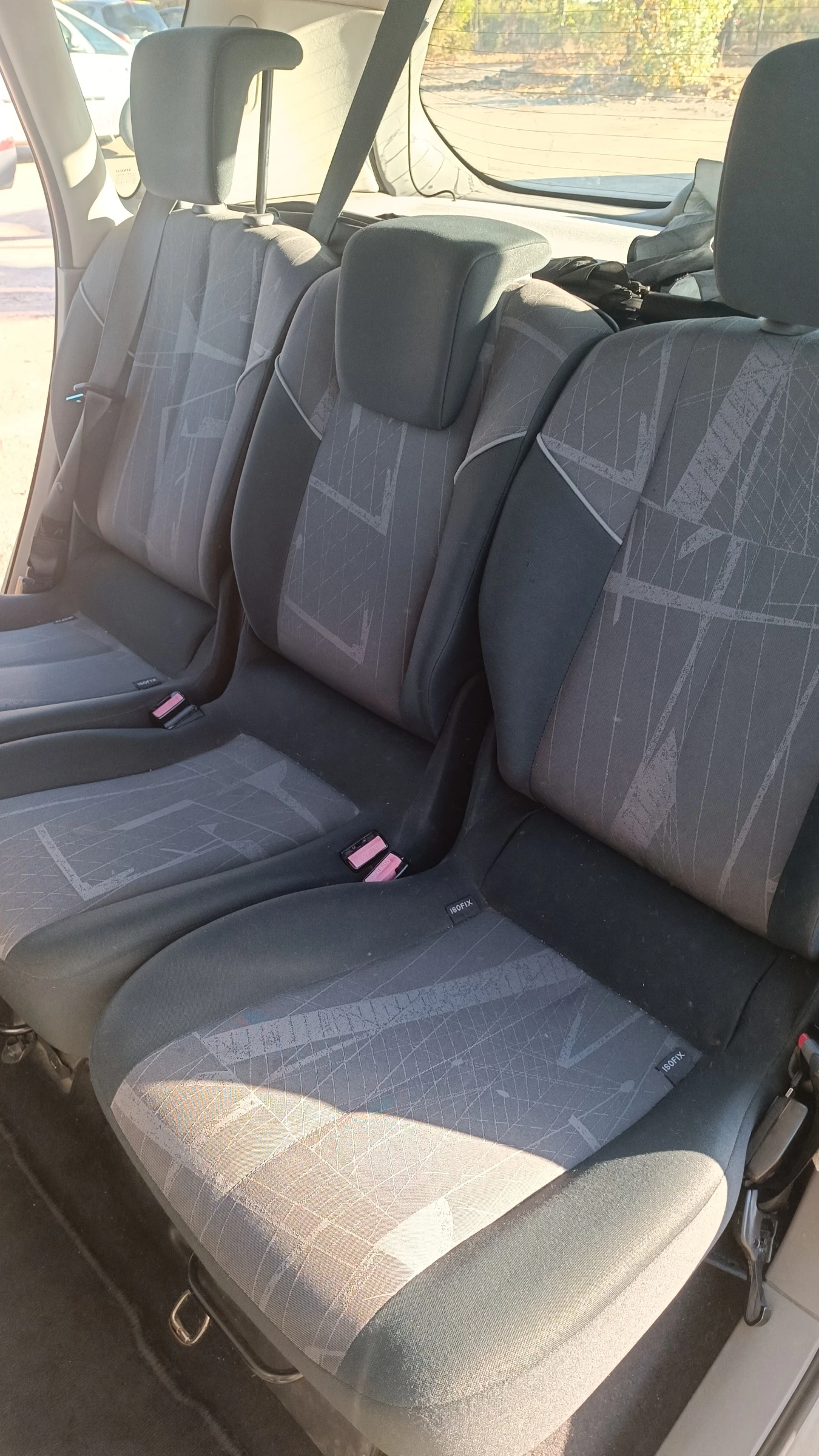 Renault Scenic, снимка 3 - Автомобили и джипове - 53684152