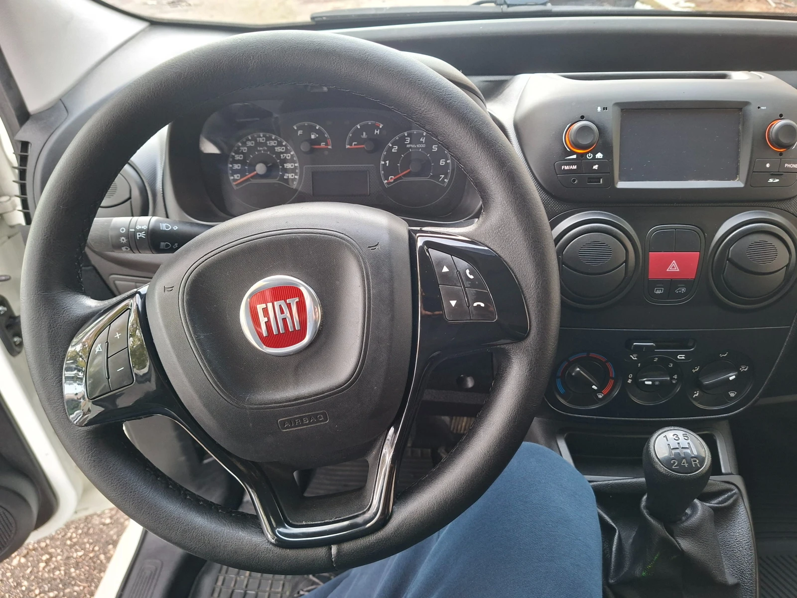 Fiat Fiorino 1, 3M-JET* КЛИМА, снимка 13 - Автомобили и джипове - 53858167