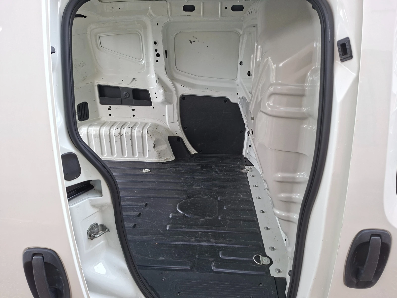 Fiat Fiorino 1, 3M-JET* КЛИМА, снимка 11 - Автомобили и джипове - 53858167