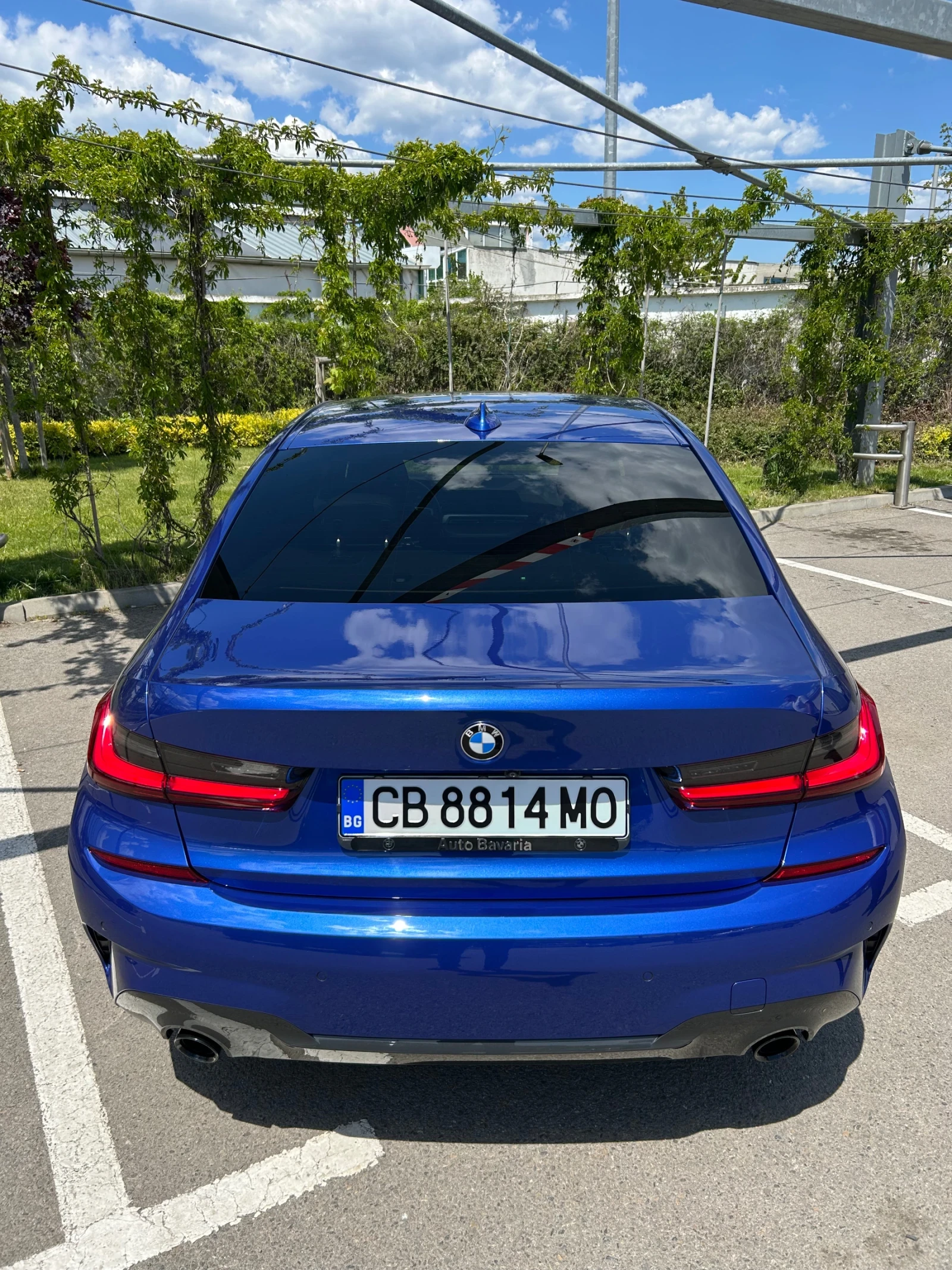 BMW 320 2.0d XDrive, снимка 4 - Автомобили и джипове - 54426665