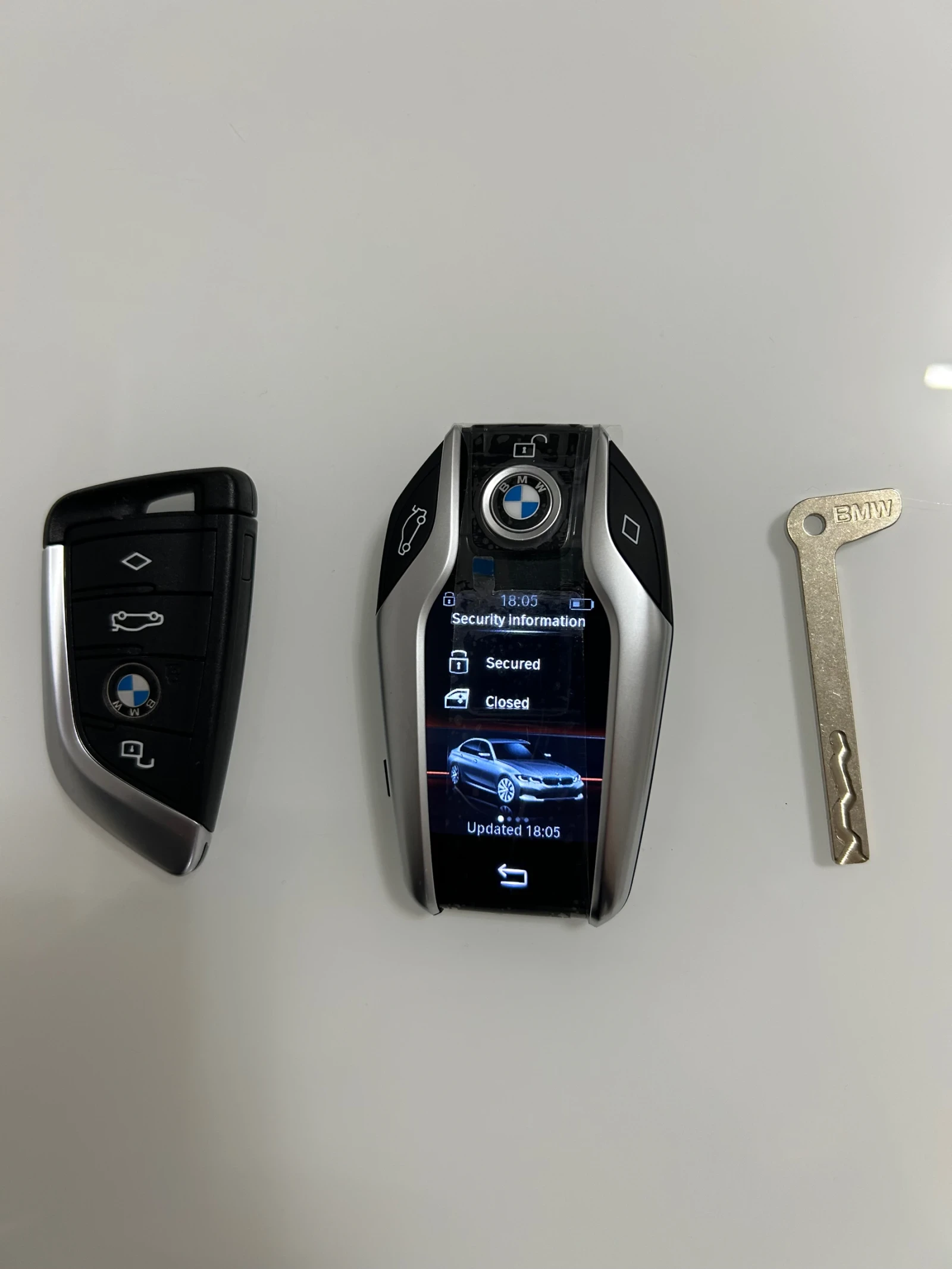 BMW 320 2.0d XDrive, снимка 13 - Автомобили и джипове - 54426665