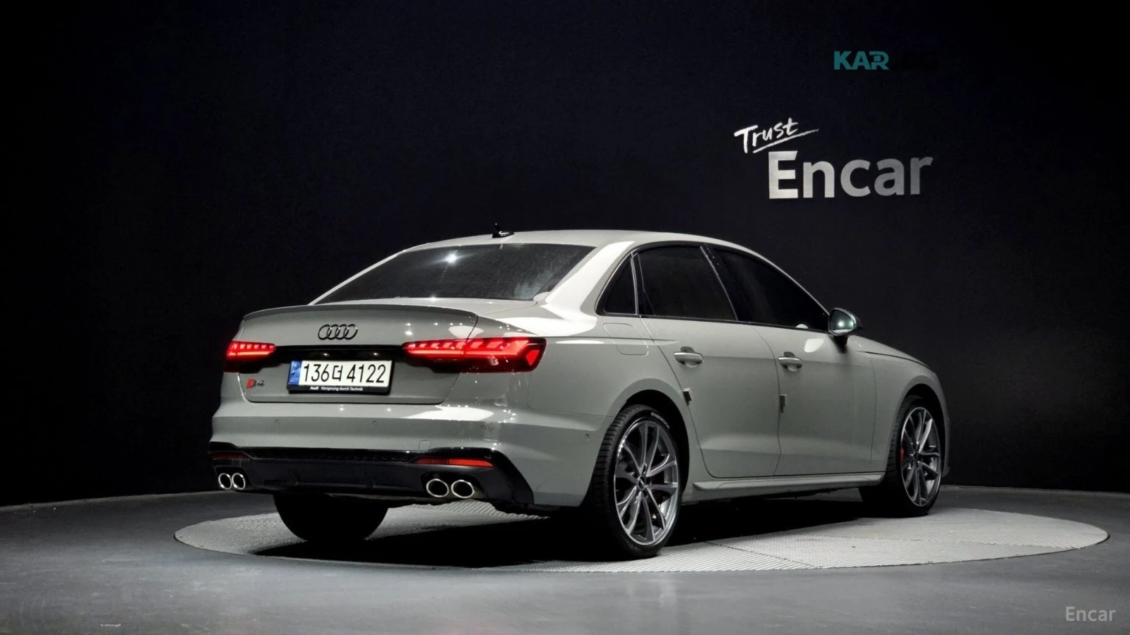 Audi S4 S SPORT PACKAGE/ADAPTIVE SUSPENSION/DISTRONIC/B&O, снимка 2 - Автомобили и джипове - 54787418