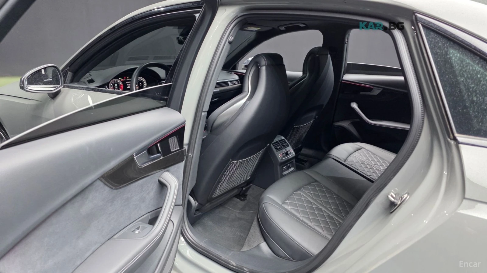 Audi S4 S SPORT PACKAGE/ADAPTIVE SUSPENSION/DISTRONIC/B&O, снимка 17 - Автомобили и джипове - 54787418