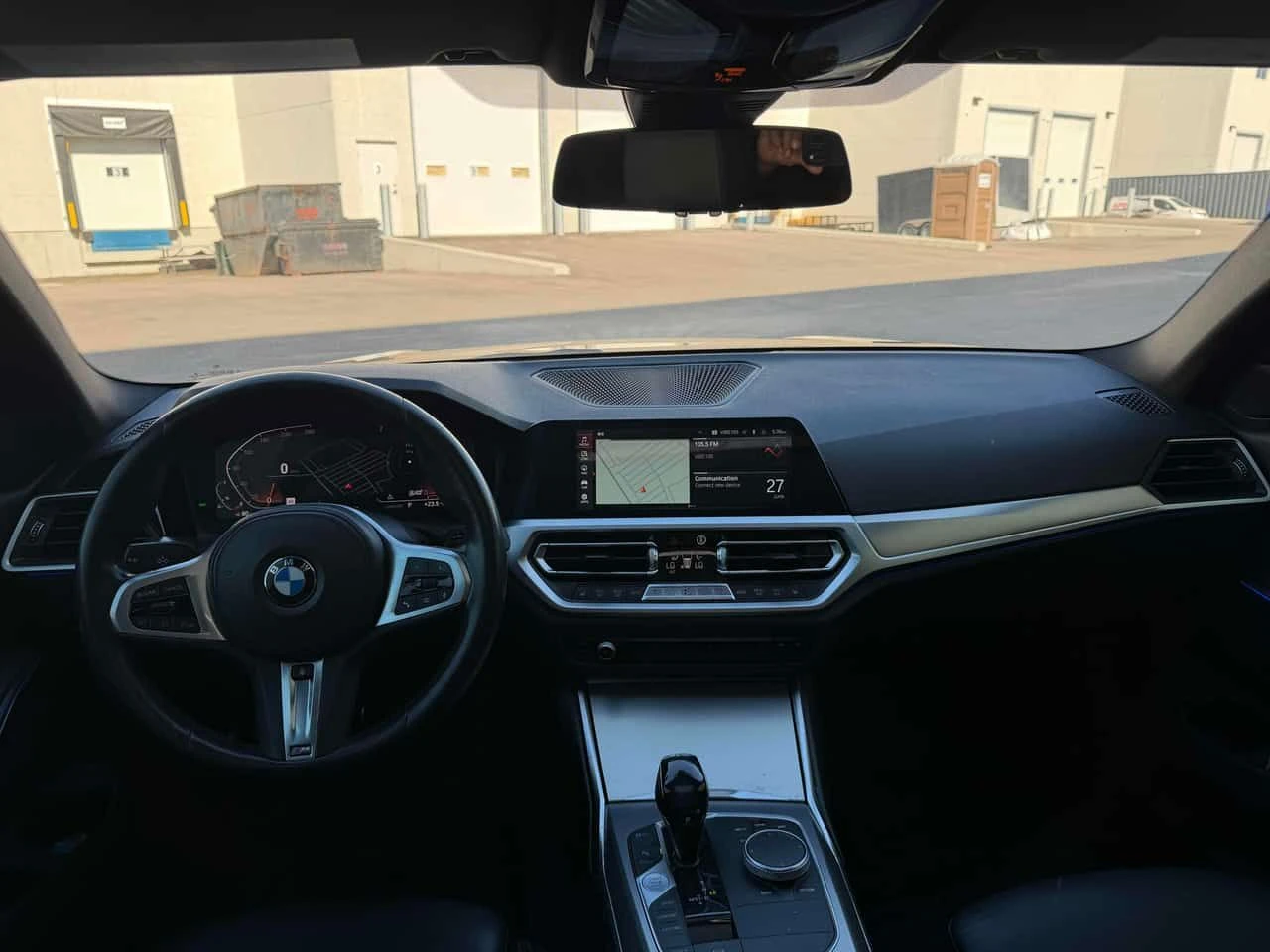 BMW 330 * 330i xDrive Sedan * CARFAX * ЦЕНА ДО БГ, снимка 9 - Автомобили и джипове - 55075896